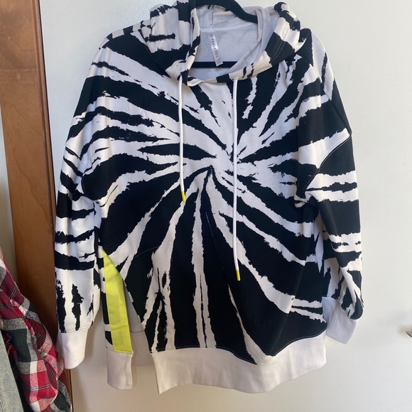 Fabletics Tops Liza Koshy X Fabletics Tie Dye Sweatshirt Poshmark